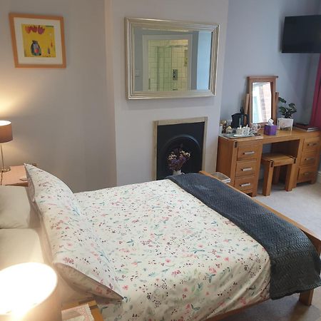 Lyndene Bed and Breakfast Penistone Εξωτερικό φωτογραφία