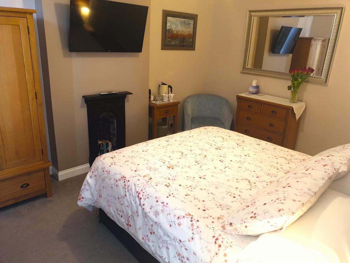 Lyndene Bed and Breakfast Penistone Εξωτερικό φωτογραφία